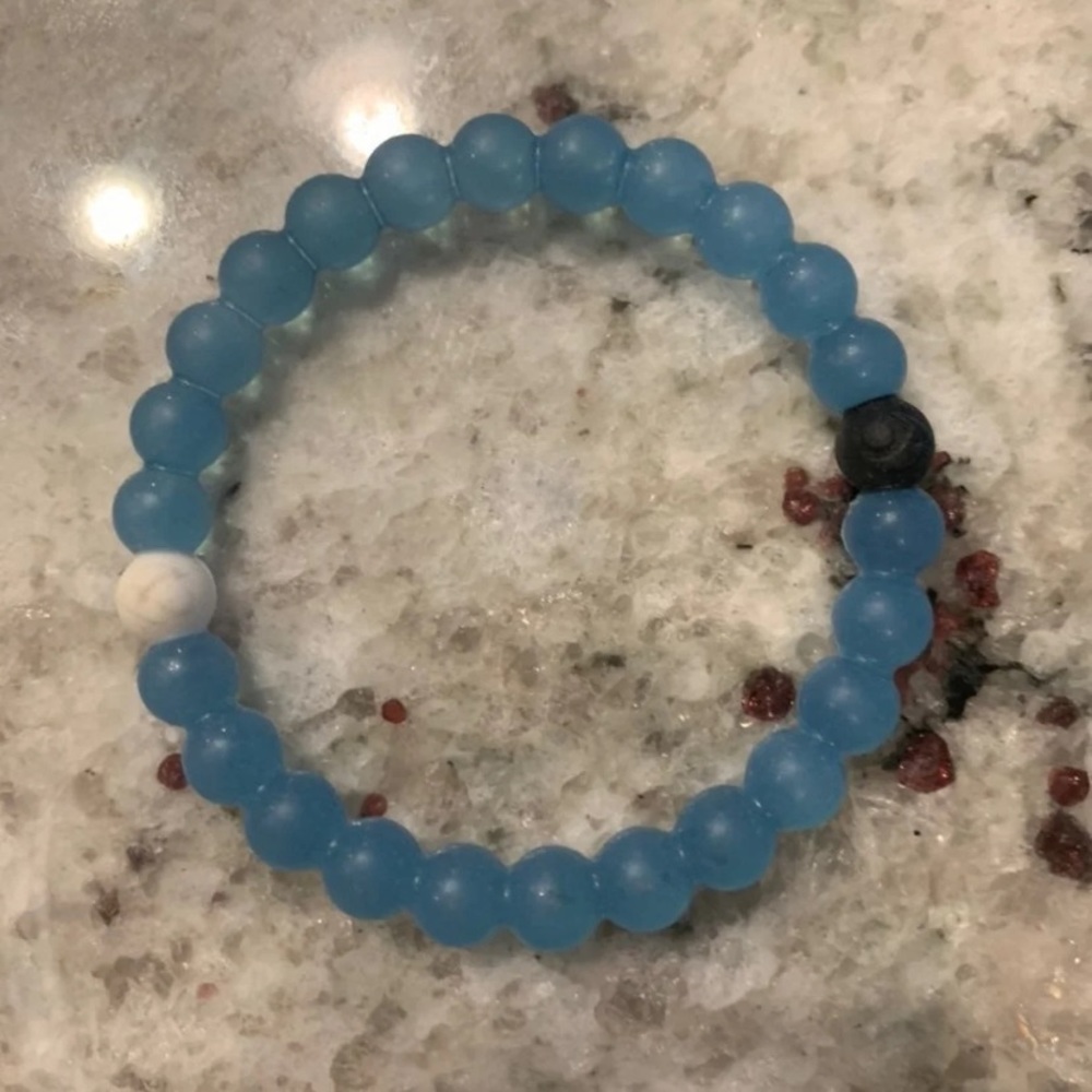 Lot of 4 lokai bracelets